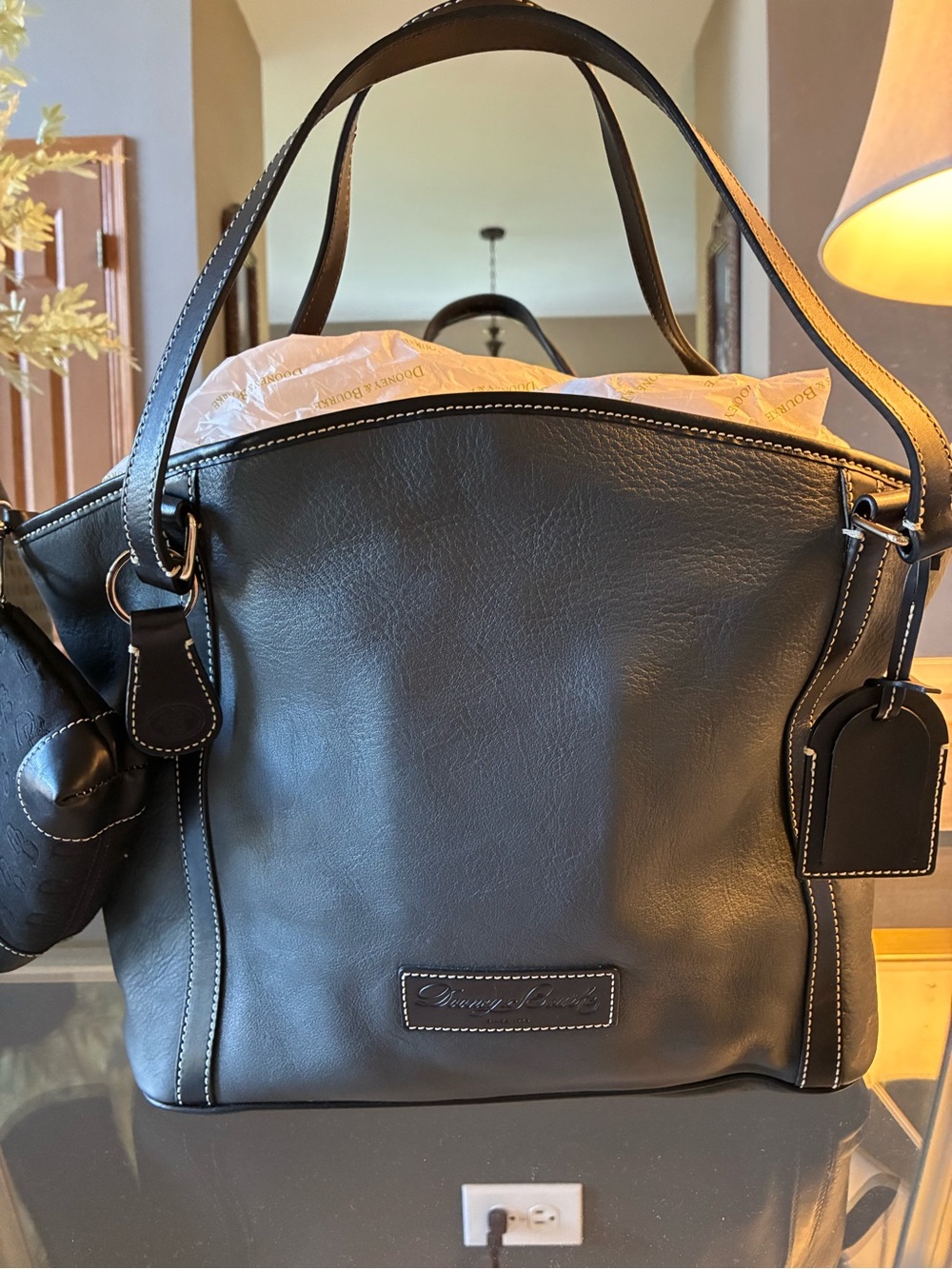 NEW, Dooney & Burke Handbag! 👜